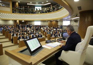 Büyükşehir Belediyesi Encümen ve komisyon üyeleri seçildi